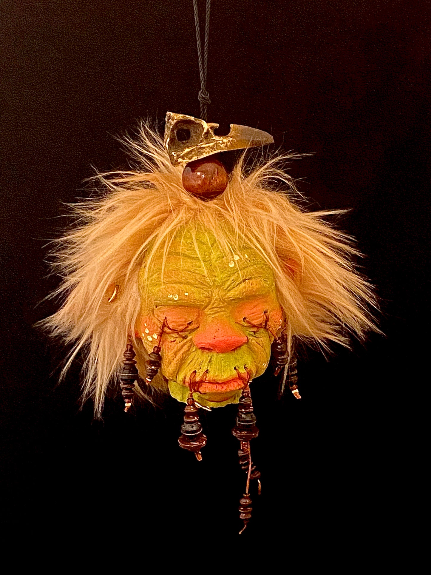 Medium Hanging Shrunken Head blonde Hair