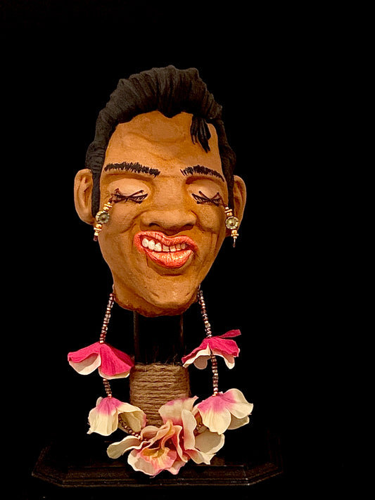 Shrunken Elvis Head white/pink Lei